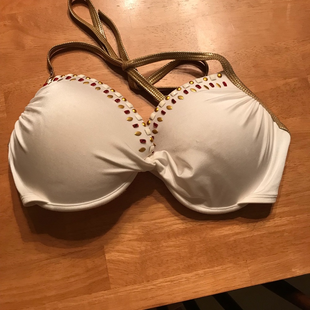 Victoria’s Secret Bikini top